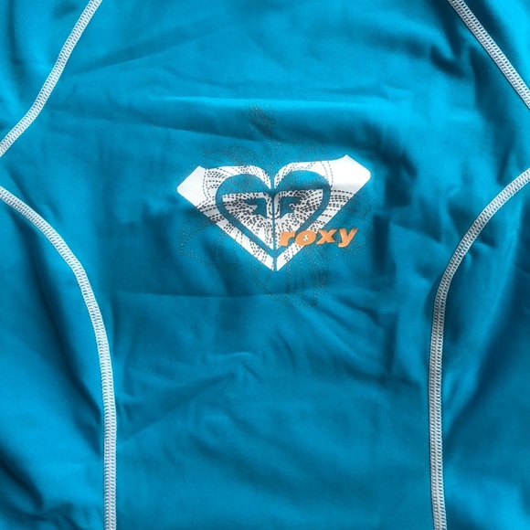 Quicksilver Roxy rashguard - Picture 2 of 3